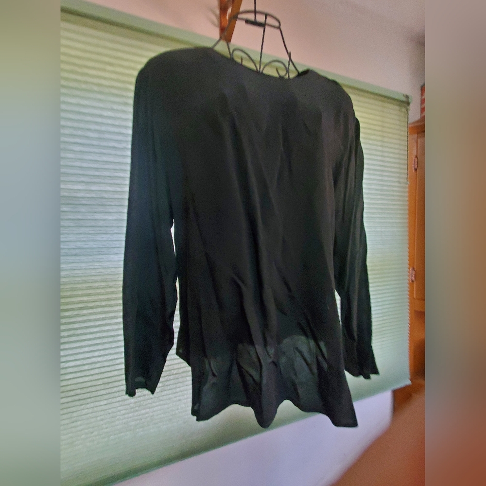 Women's black blouse by Carol Anderson Collection.  Size Large 100% rayon